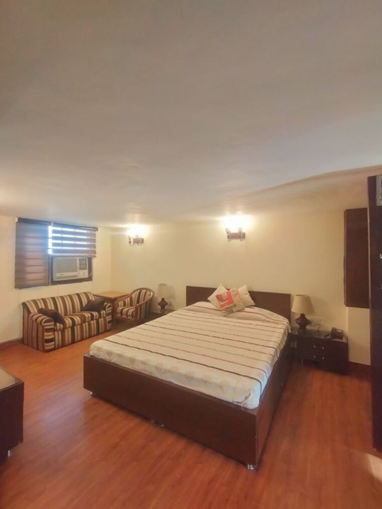 Bedroom, defence colony 1 Bedroom 1000 Sq.Ft. Apartment In Defence Colony Delhi 10012808