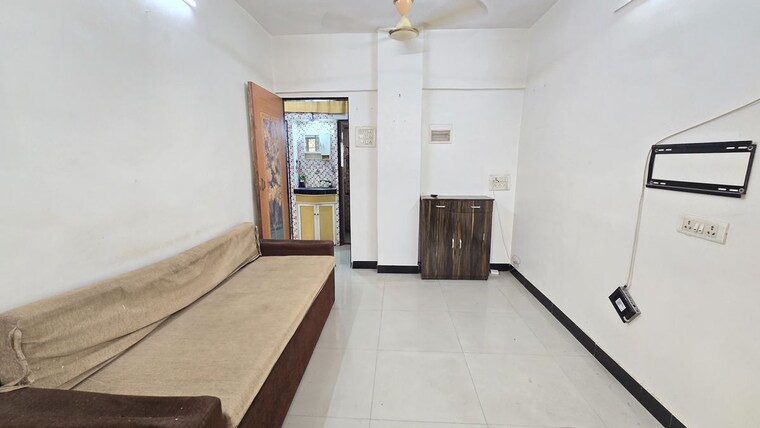 Living Room, haridwar-apartments 1 Bedroom 460 Sq.Ft. Apartment In Evershine Nagar Mumbai 10012809