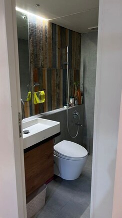 1 BHK + Pooja Room Apartment For Sale in Lady Ratan Tower