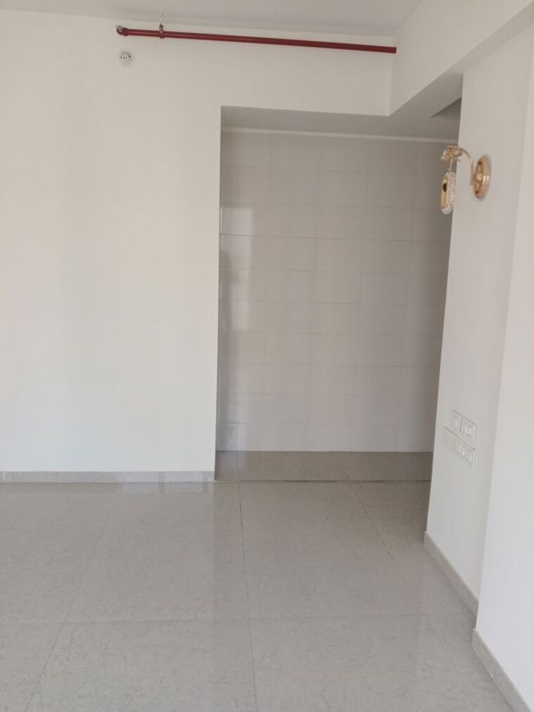 Room, rosa-manhattan 3 Bedroom 897 Sq.Ft. Apartment In Ghodbunder Road Thane 10012827