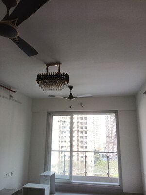 Furnished Amenities in 3 BHK Apartment at Rosa Manhattan, Ghodbunder Road – for Rent