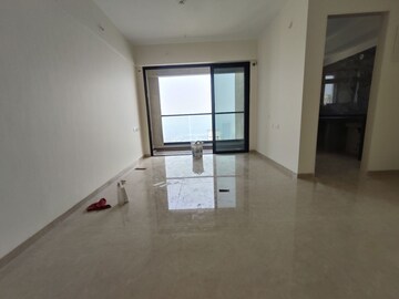 Room in 2 BHK Apartment at Dosti Eastern Bay, Wadala – for Rent