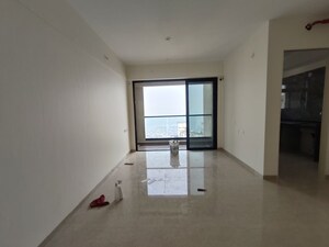 Room in 2 BHK Apartment at Dosti Eastern Bay, Wadala – for Rent