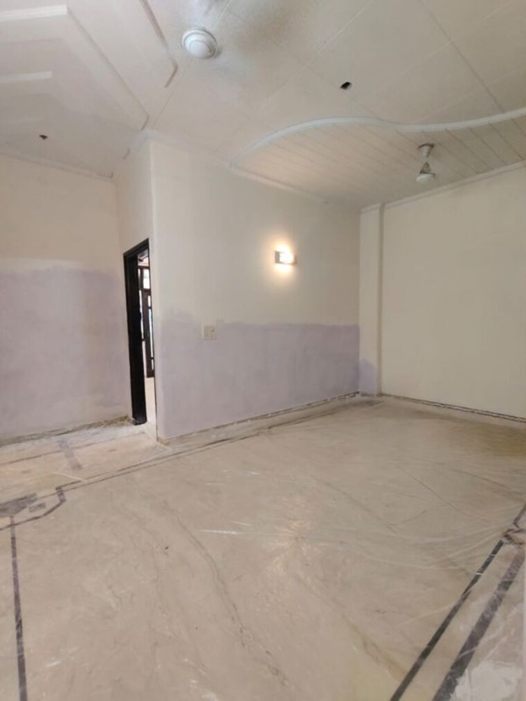 Room, sukhdev vihar 4 Bedroom 2574 Sq.Ft. Builder Floor In Sukhdev Vihar Delhi 10012843