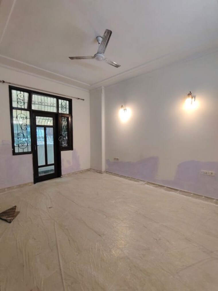 Room, sukhdev vihar 4 Bedroom 2574 Sq.Ft. Builder Floor In Sukhdev Vihar Delhi 10012843