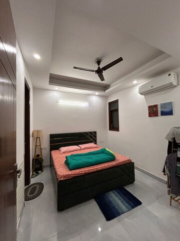 Bedroom in 2 BHK Builder Floor at Saket – for Rent
