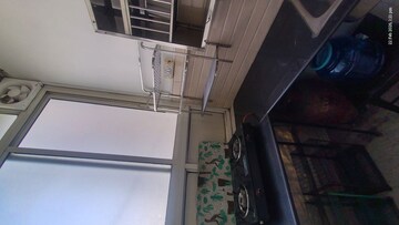 Kitchen in 1 RK Independent House at Huda Market, Sector 31 – for Rent