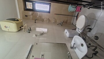 Master Bedroom in 1 RK Independent House at Huda Market, Sector 31 – for Rent