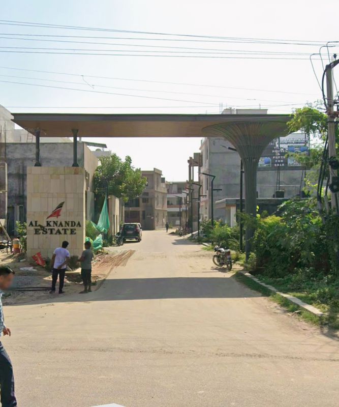 Plot For Sale in Nandakini Alaknanda Estate