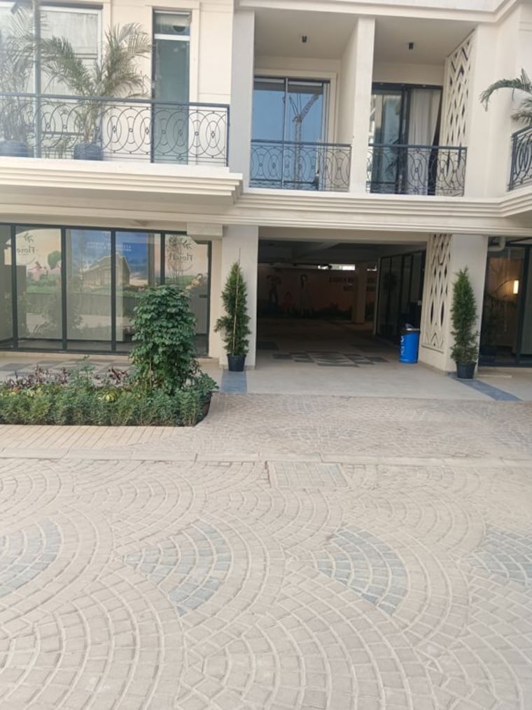  Parking, paras-the-florett-enqlave 3 Bedroom 160 Sq.Yd. Builder Floor In Sector 59 Gurgaon 10012879