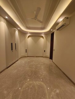 3 BHK + Servant Room Builder Floor For Rent in Greater Kailash I
