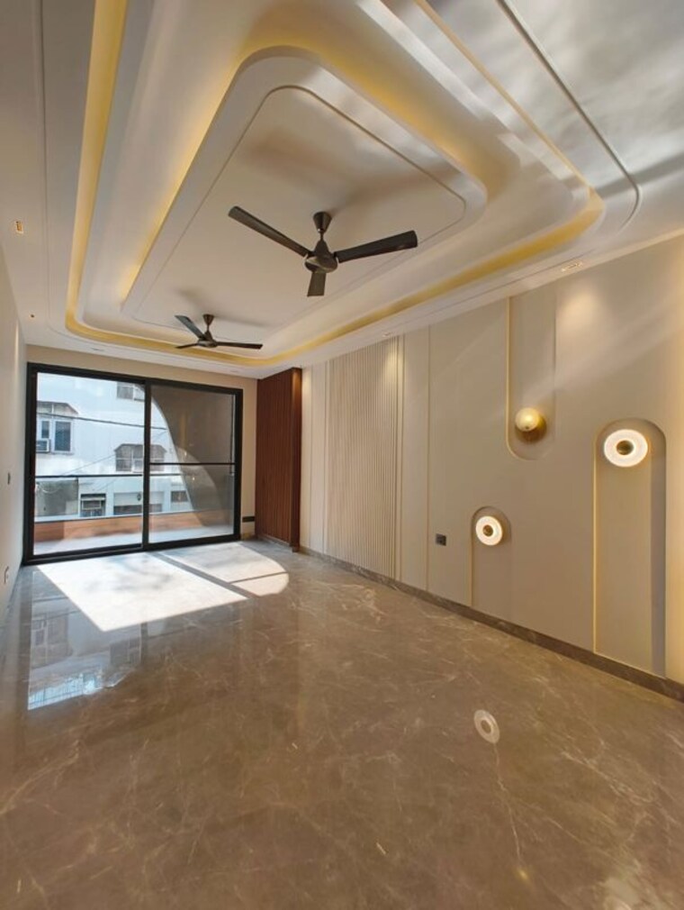 Kitchen, greater kailash i 3 Bedroom 200 Sq.Yd. Builder Floor In Greater Kailash I Delhi 10012884
