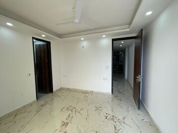 Room in 2 BHK Builder Floor at Saket – for Rent