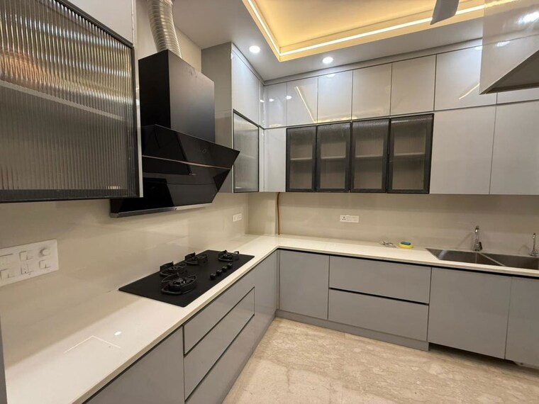 Kitchen, kalkaji 3 Bedroom 200 Sq.Yd. Builder Floor In Kalkaji Delhi 10012889