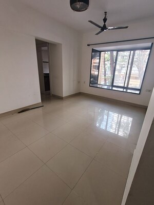 1 BHK Apartment For Rent in Spring Leaf 6 CHS, Kandivali East