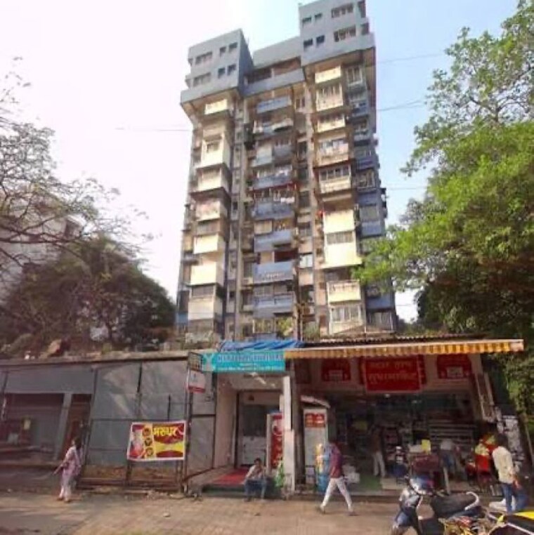 Exterior View, seven bunglow 2 Bedroom 700 Sq.Ft. Apartment In Seven Bunglow Mumbai 10012936