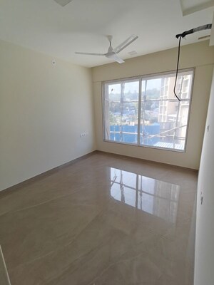 Room in 1 BHK Apartment at Srishti Oasis Phase I, Bhandup West – for Sale