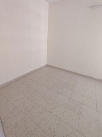 Room in 1 BHK Apartment at Kandivali East – for Rent