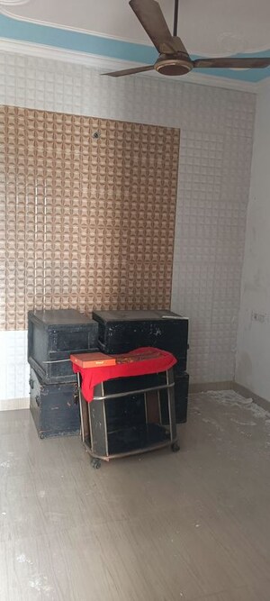 Master Bedroom in 2 BHK Builder Floor at Dhakoli – for Rent