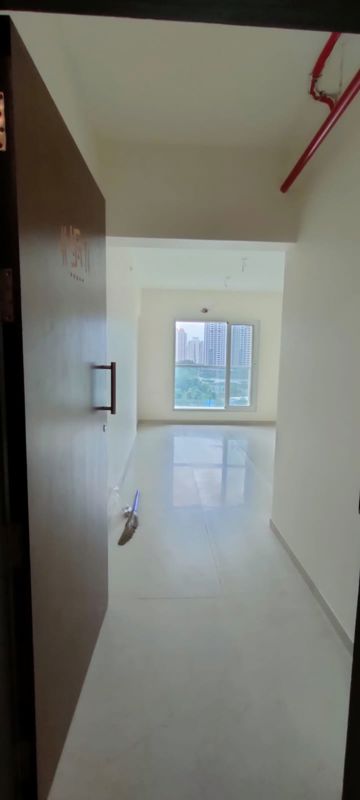 2 BHK Apartment For Sale in Dosti West County