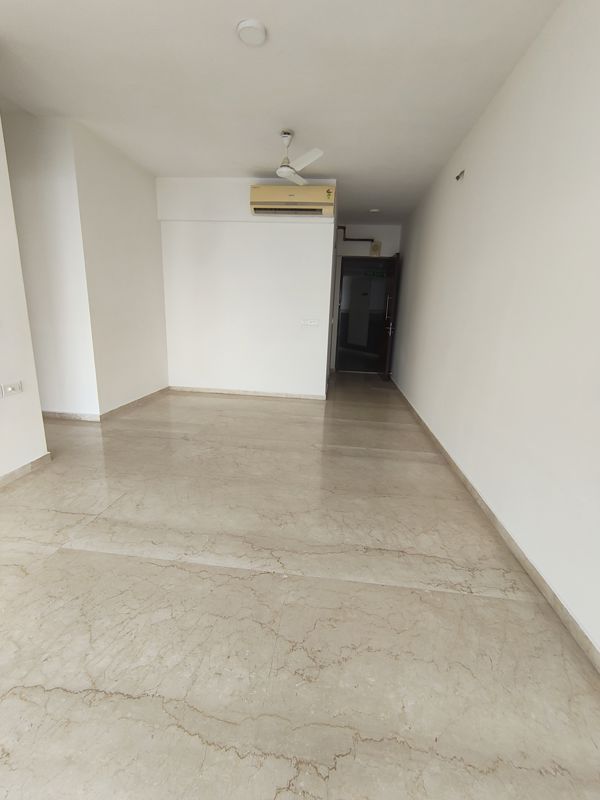 2 BHK Apartment For Rent in LnT Realty Crescent Bay