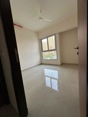 Room in 2 BHK Apartment at Dosti West County, Balkum Pada – for Rent