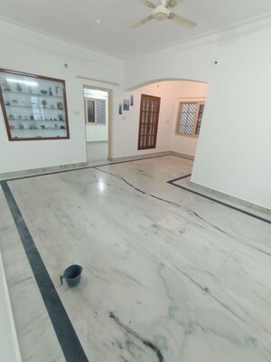 Room in 2 BHK Builder Floor at Btm Layout Stage 2 – for Rent