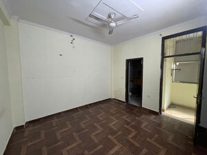 3 BHK Builder Floor For Sale in Green Fields Colony