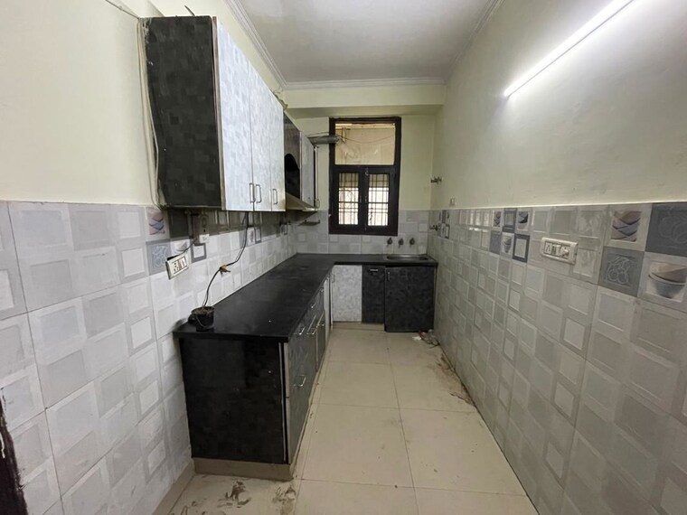 Kitchen, green fields colony 3 Bedroom 270 Sq.Ft. Builder Floor In Green Fields Colony Faridabad 10013010