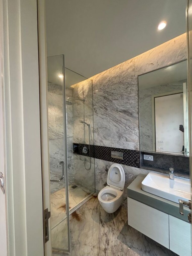 Bathroom, bhartiya-city-leela-residences 3 Bedroom 3200 Sq.Ft. Apartment In Thanisandra Main Road Bangalore 10012611