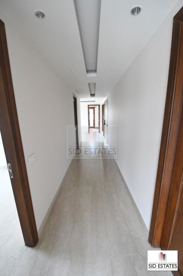 undefined, safdarjung development area 4 Bedroom 500 Sq.Yd. Builder Floor In Safdarjung Development Area Delhi 10013038