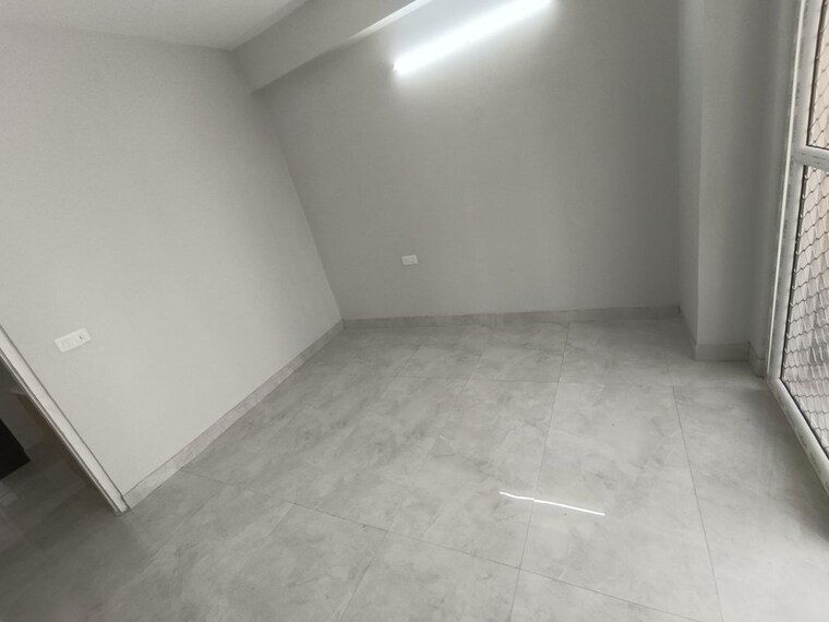 Room, signature-global-city 3.5 Bedroom 1250 Sq.Ft. Apartment In Sector 37d Gurgaon 10012746
