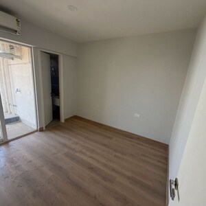 Room in 2.5 BHK Builder Floor at Signature Global City 92, Sector 92 – for Sale