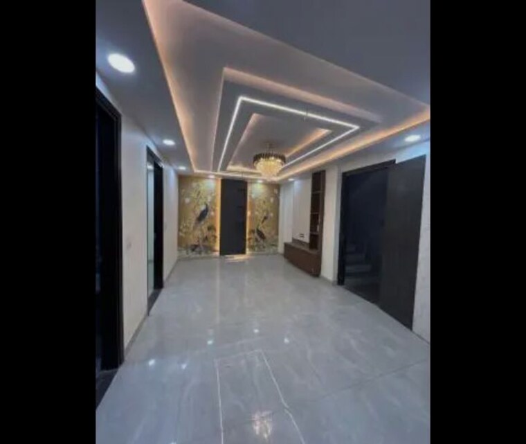 Room, sector 85 3 Bedroom 140 Sq.Yd. Builder Floor In Sector 85 Faridabad 10013075