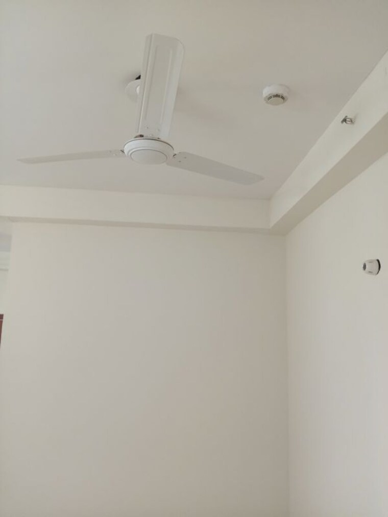 Room, mahagun-mywoods-ii 2.5 Bedroom 1190 Sq.Ft. Apartment In Sector 16c Greater Noida Greater Noida 10013073