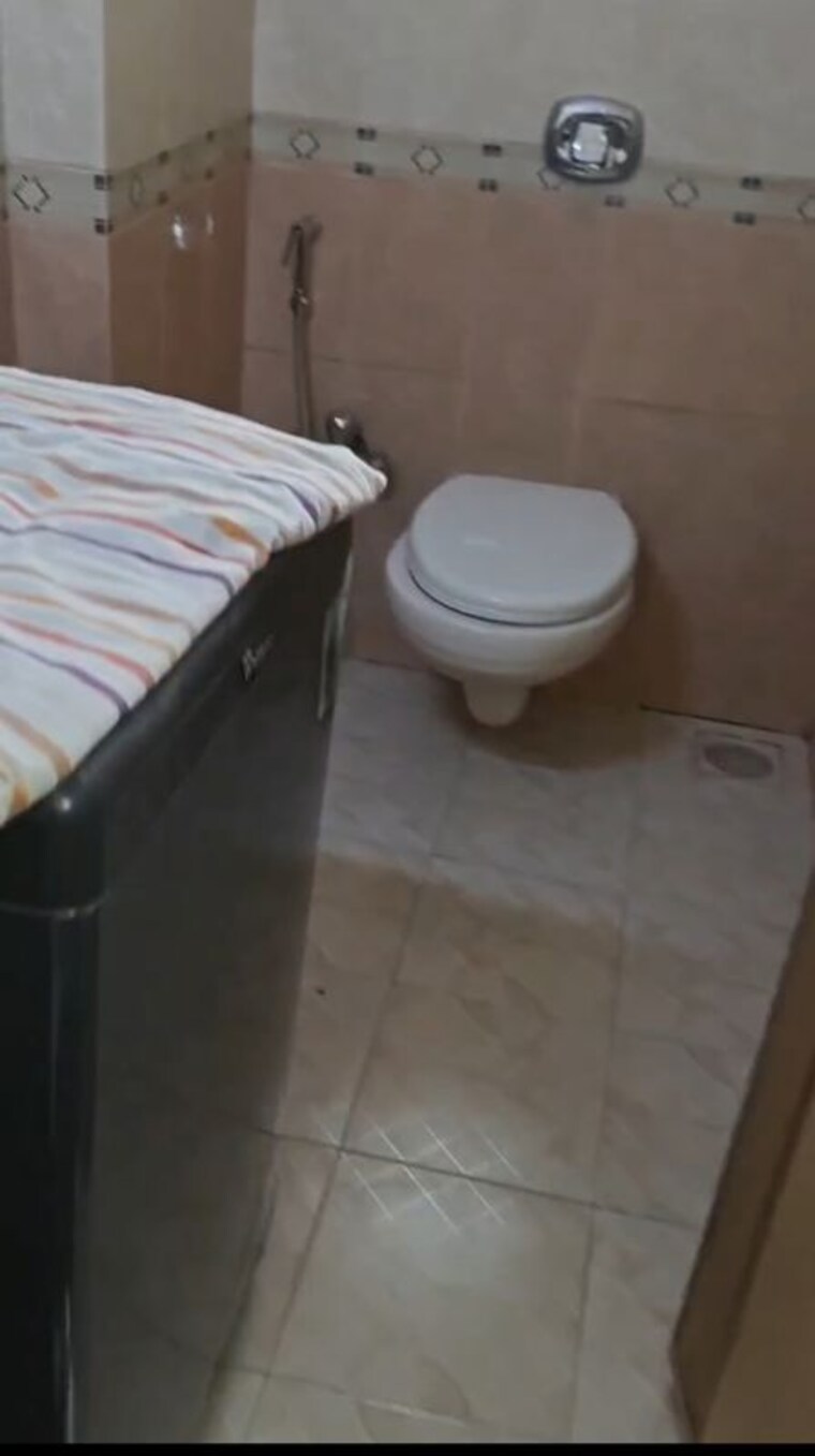 Bathroom, gemstar-nestle-apartments 3 Bedroom 1325 Sq.Ft. Apartment In Malad West Mumbai 10013080