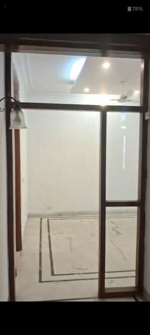 Room in 4 BHK Builder Floor at Sarvodaya Enclave – for Rent