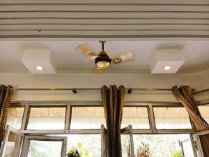 Furnished Amenities in 3 BHK Apartment at Rohini Sector 9 – for Sale