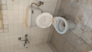 Bathroom in 5 BHK Independent House at Arun Vihar Sector 37, Sector 37 – for Rent