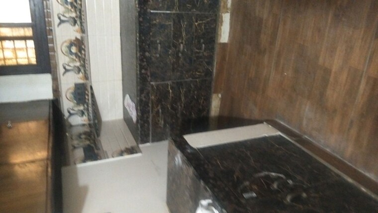 undefined, arun-vihar-sector-37 5 Bedroom 2000 Sq.Ft. Independent House In Sector 37 Noida 10013099