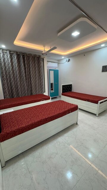 Bedroom in  Pg at Ghatkopar West – for Rent