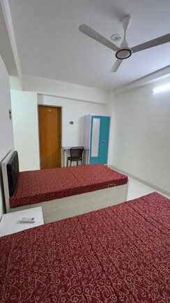 Pg For Rent in Ghatkopar West