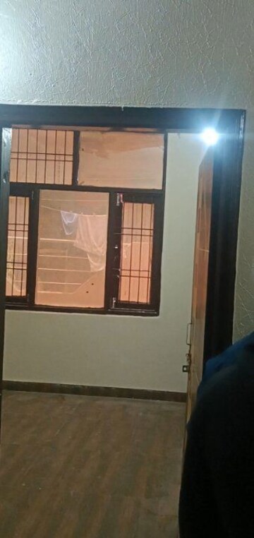 Room in 1 BHK Builder Floor at Radhey Radhey Apartment, Sector 73 – for Sale