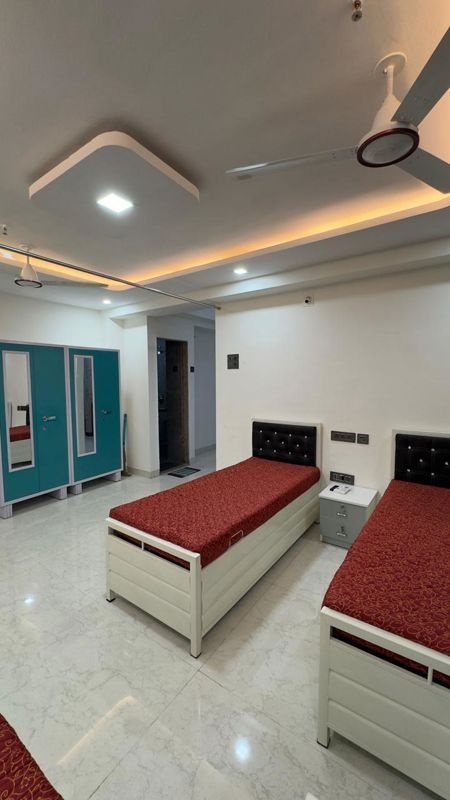 Pg For Rent in Vikhroli West
