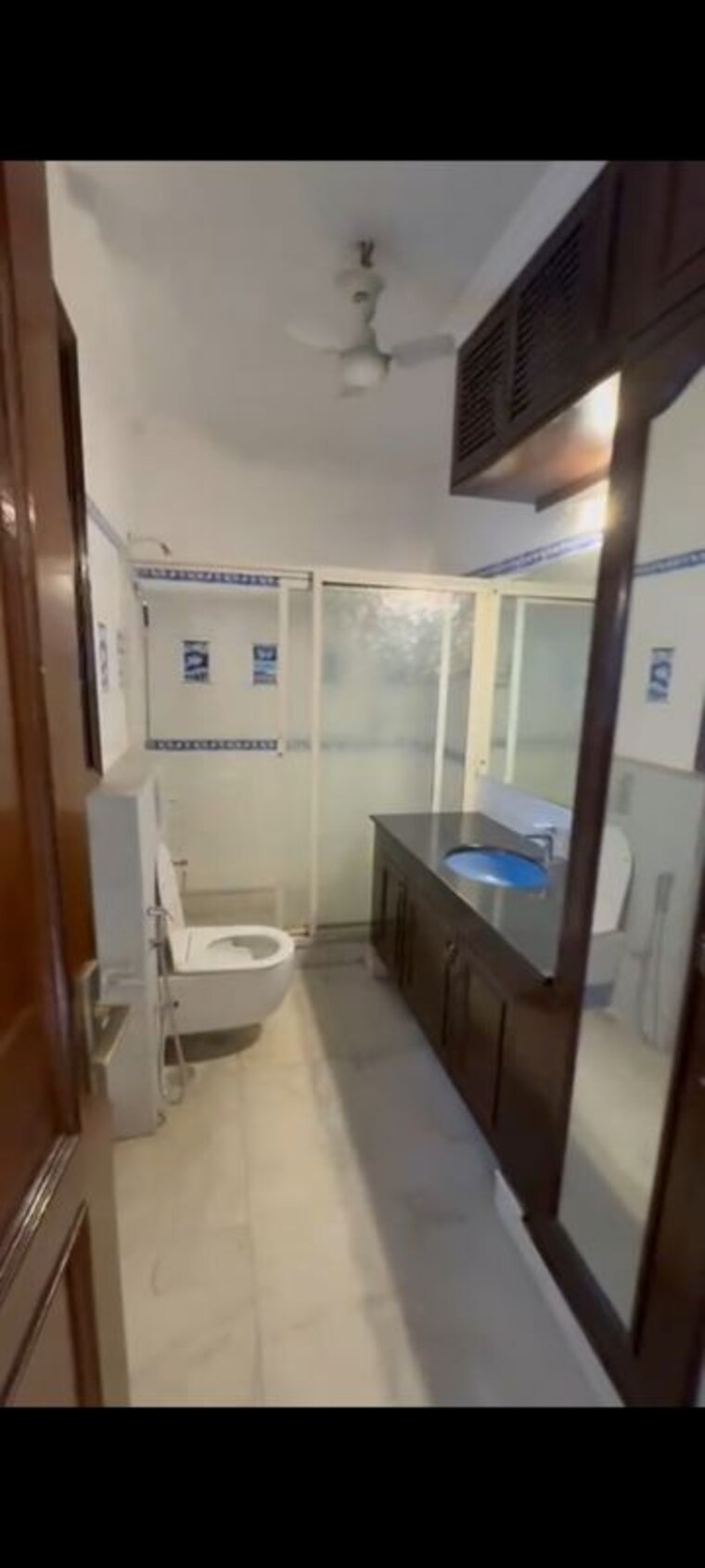 Master Bedroom, sarvodaya enclave 4 Bedroom 500 Sq.Yd. Builder Floor In Sarvodaya Enclave Delhi 10013118