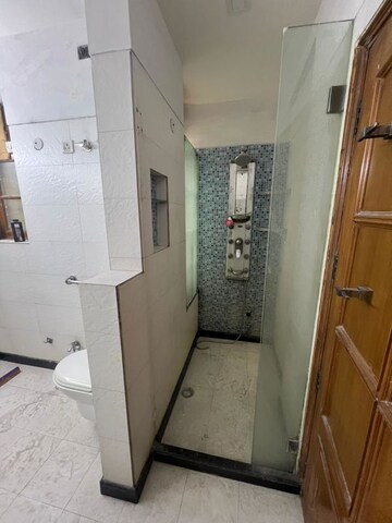 Building Lobby in 5 BHK Apartment at Rohini Sector 13 – for Sale