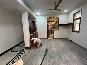 Bedroom in 5 BHK Apartment at Rohini Sector 13 – for Sale