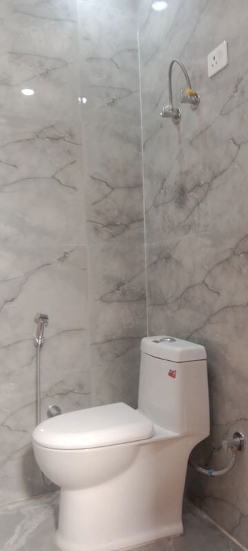 Bathroom in 2 BHK Builder Floor at Neb Sarai – for Rent