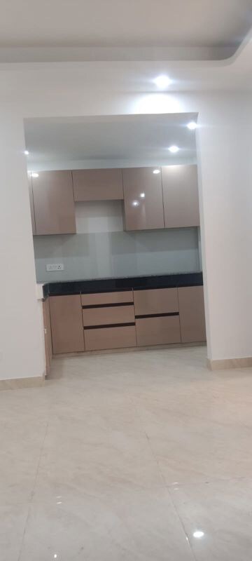 Kitchen in 2 BHK Builder Floor at Neb Sarai – for Rent