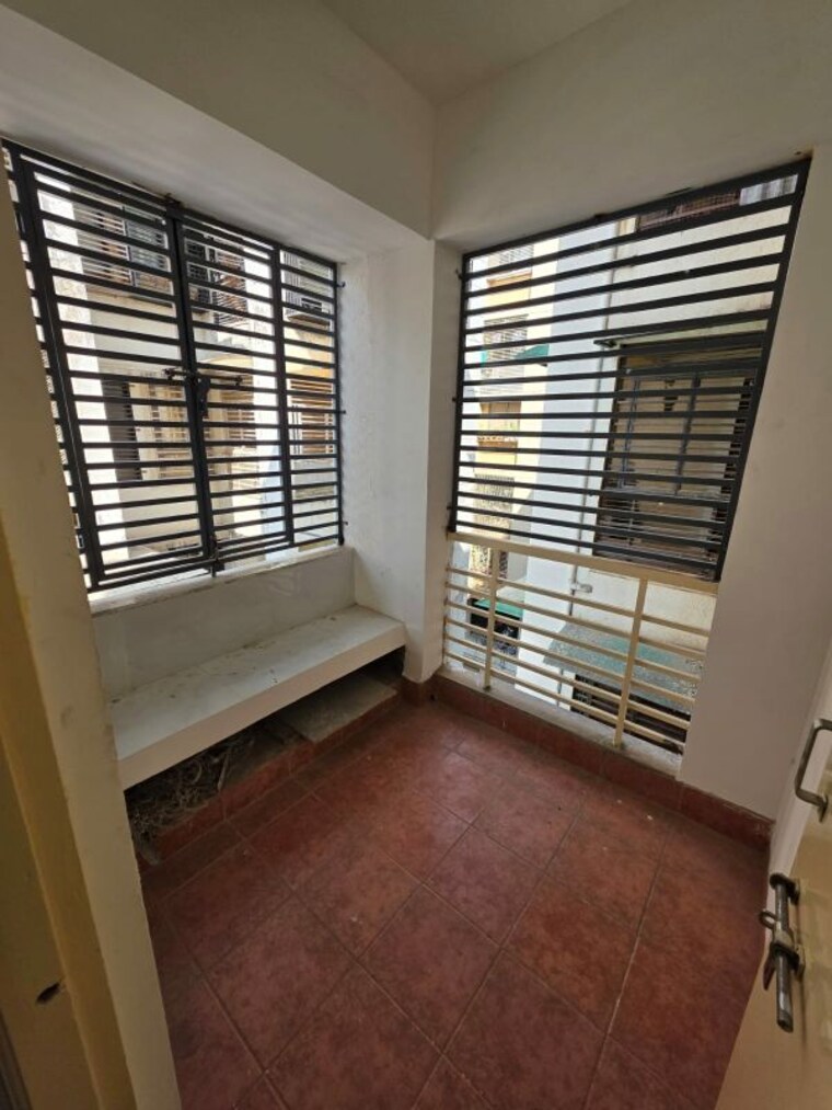 Room, gota 3 Bedroom 1500 Sq.Ft. Apartment In Gota Ahmedabad 10013147